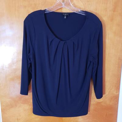 LOT 96X: Womens Fashion Collection; Closet Contents