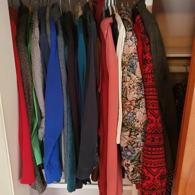 LOT 96X: Womens Fashion Collection; Closet Contents