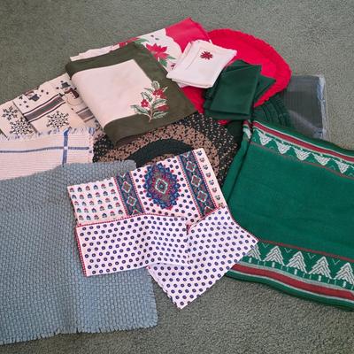 LOT 149D: Vintage Linen Lot Filled W/Seasonal & Everyday Items, Kitchen Towels, Pot Holders, Aprons, Table Cloths, Runners, Crocheted...