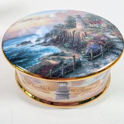 LOT 156D: Thomas Kinkade Light of Peace Music Box, Willow Tree Figures & More