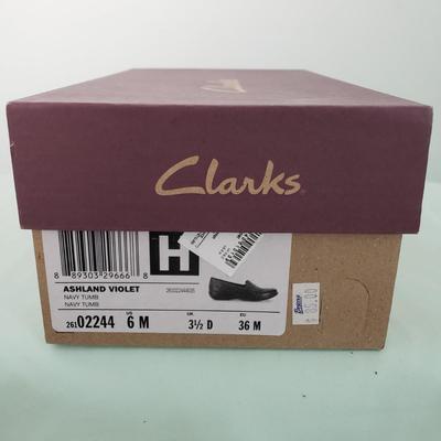 LOT 161Y: Large Assortment of Womens Shoes in Boxes