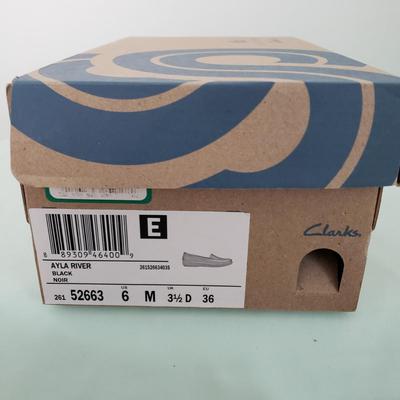 LOT 161Y: Large Assortment of Womens Shoes in Boxes