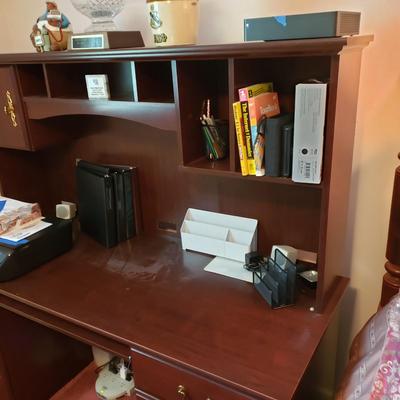 LOT 165X: Sauder Wooden Computer Desk with Hutch