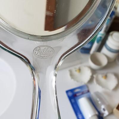 LOT 169Y: Bathroom Accessories; Oral B, Vintage Ceramics, New Products, and More