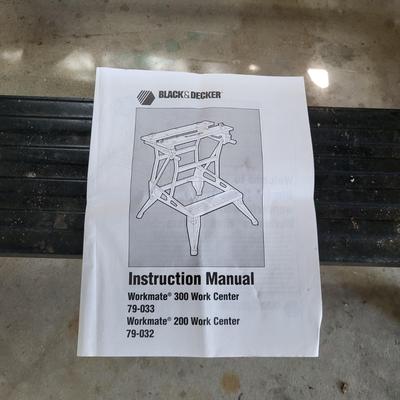 LOT 204G: Black and Decker Workmate 300 Table