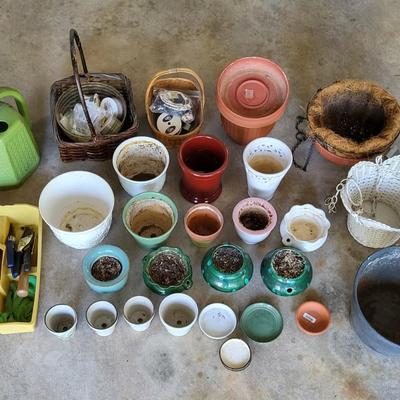 LOT 207G: Various Gardening Pots and Tools