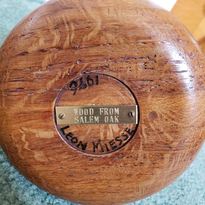 LOT 224Z: Large Assortment of Rustic Home Decor