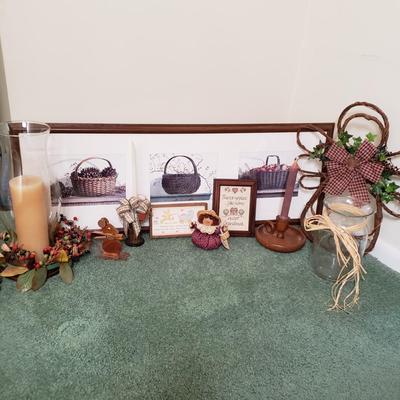 LOT 224Z: Large Assortment of Rustic Home Decor
