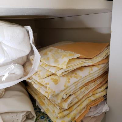 LOT 225: Closet Cleanout; Vintage Linens, Towels, and More