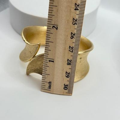 Sale Photo Thumbnail #395