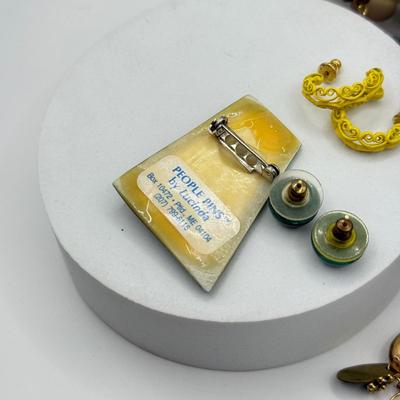 Sale Photo Thumbnail #360