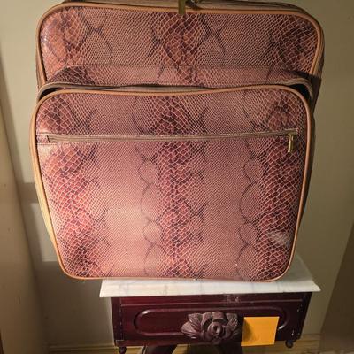 Travel bag