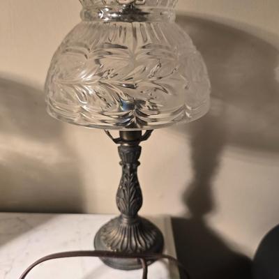 Table lamp