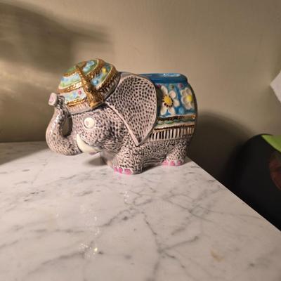 Ceramic elephant