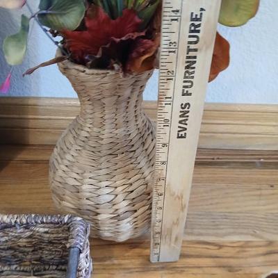 Lot of Rustic Woven Decor & Natural Accents