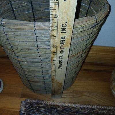 Lot of Rustic Woven Decor & Natural Accents