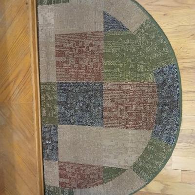 Oak & Glass Display Console Table with Lower Shelf and a Half circle shaped rug