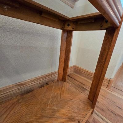 Oak & Glass Display Console Table with Lower Shelf and a Half circle shaped rug
