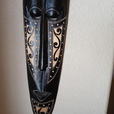 Hand-Carved Indonesian Tribal Mask Wall Art – Giraffe Motif