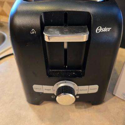 Oster Toaster & Hamilton Beach Blender (New in Box)