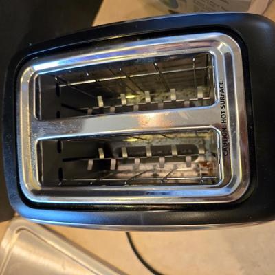 Oster Toaster & Hamilton Beach Blender (New in Box)