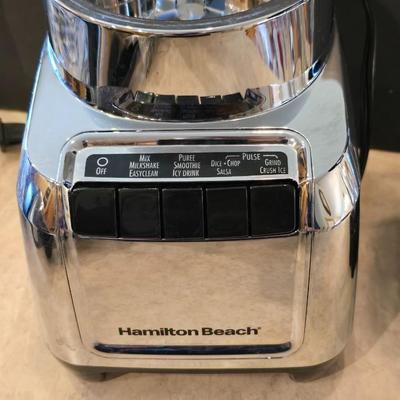 Oster Toaster & Hamilton Beach Blender (New in Box)