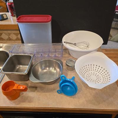 Assorted Kitchen Prep Tools & Storage