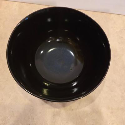 Assorted Ceramic & Stoneware Bowls –