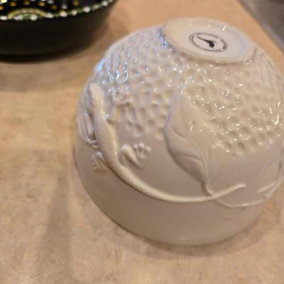 Assorted Ceramic & Stoneware Bowls –