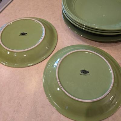 Green Dinnerware Set Mixed brands–
