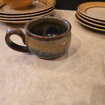 Assorted Stoneware & Ceramic Dish Lot – Plates, Bowls, and Mugs