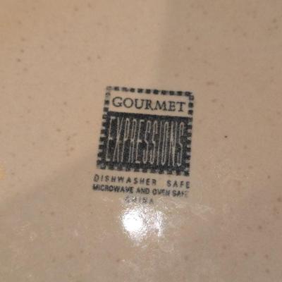 Assorted Stoneware & Ceramic Dish Lot – Plates, Bowls, and Mugs