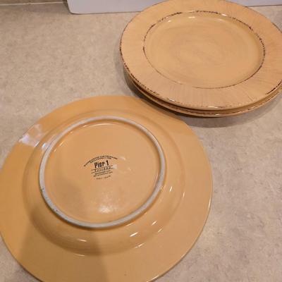 Piece Pier 1 Toscana Dish Set – Made in Italy