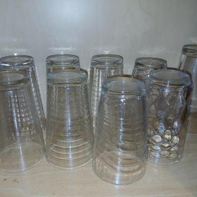 Kitchen Cabinet Lot – Glasses, Pitchers & Coasters