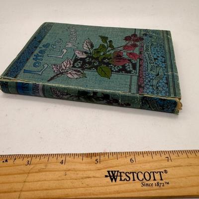 Sale Photo Thumbnail #336: In good vintage condition.