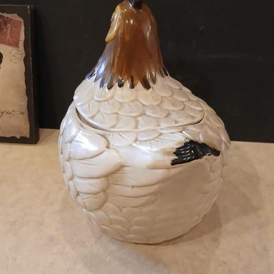 Farmhouse Rooster Wall Art & Ceramic Hen Cookie Jar