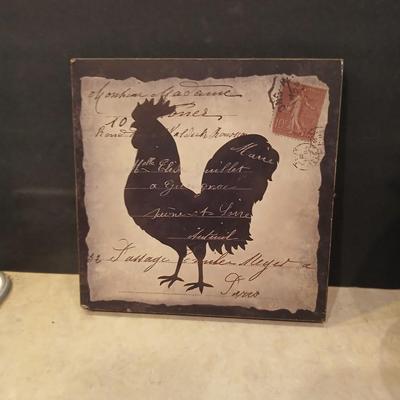 Farmhouse Rooster Wall Art & Ceramic Hen Cookie Jar