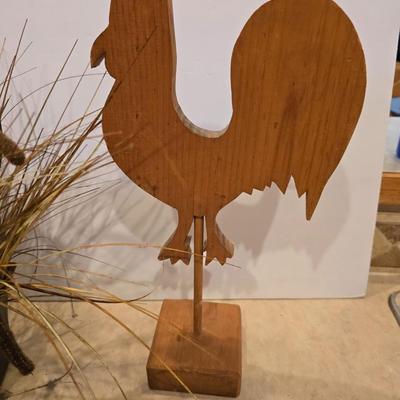 Rustic Rooster Decor Pair – Wood Cutout & Faux Grass Arrangement