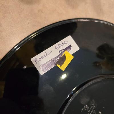 Whimsical Chicken Décor Lot – 2 Figurines & Rooster Plate