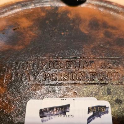 Pair of Decorative Faux Woven Charger Plates– NOT for Food Use (1 of 3)