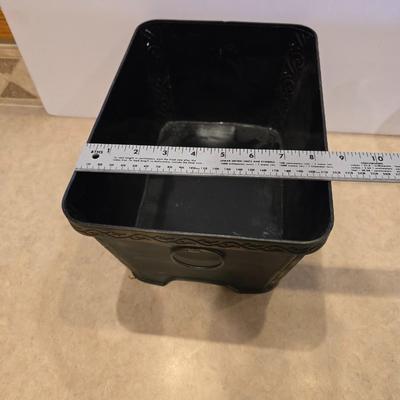 Rooster Kitchen Decor Trio - Metal basket - placemat - and an amber colored vase