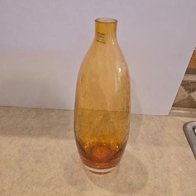 Rooster Kitchen Decor Trio - Metal basket - placemat - and an amber colored vase