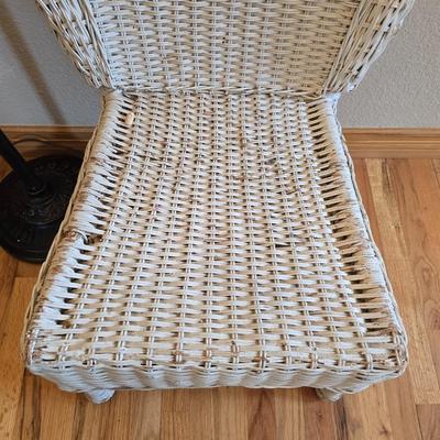 Wicker Chair, Needlepoint Pillow & Decorative Floor Lamp