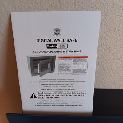 DIGITAL WALL SAFE