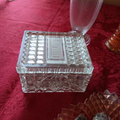 COLLECTIBLE GLASSWARE
