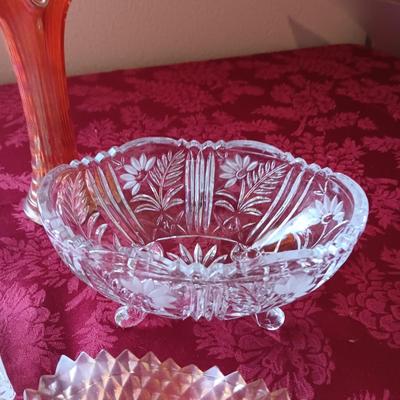 COLLECTIBLE GLASSWARE