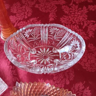 COLLECTIBLE GLASSWARE