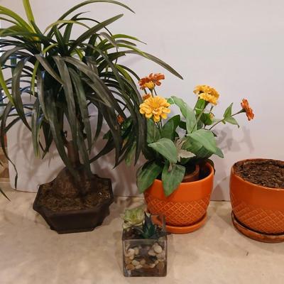 Retro Faux Plant Decor Lot – 5 Pieces