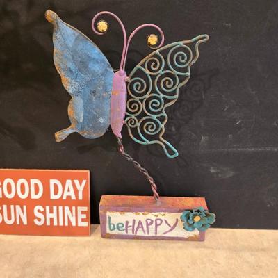 Bright & Cheery Floral and Sign Decor Lot – 7 Pieces