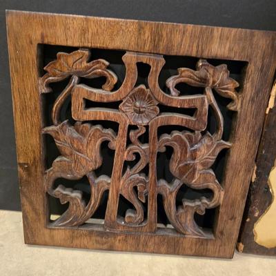 Decorative Mixed Material Home Décor Lot – 3 Pieces